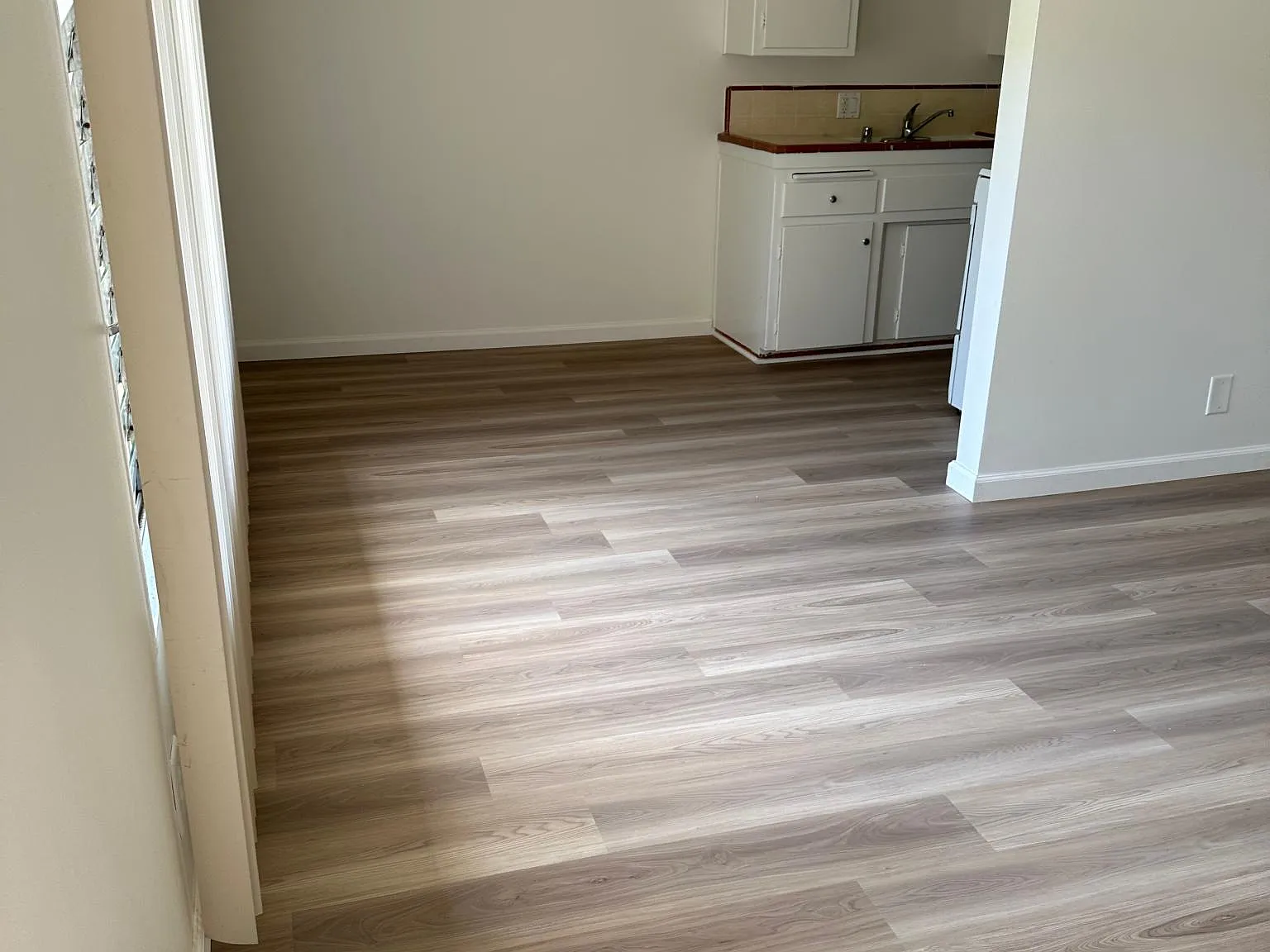 1 bed, $2,050 — Photo 3