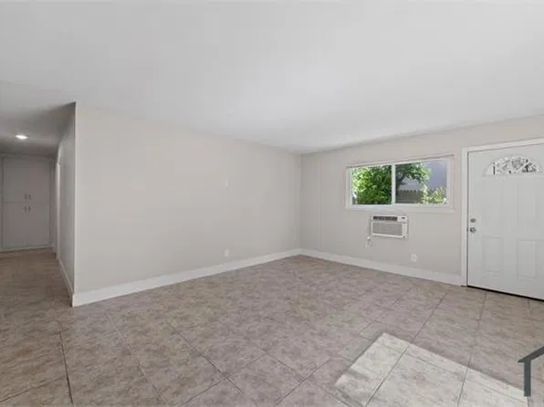 1305 Edmonton Ave, Roseville, CA