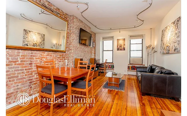 Sold by Douglas Elliman | media 8