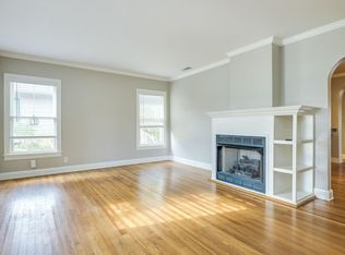 1300 Crestwood Rd, Austin, TX 78722