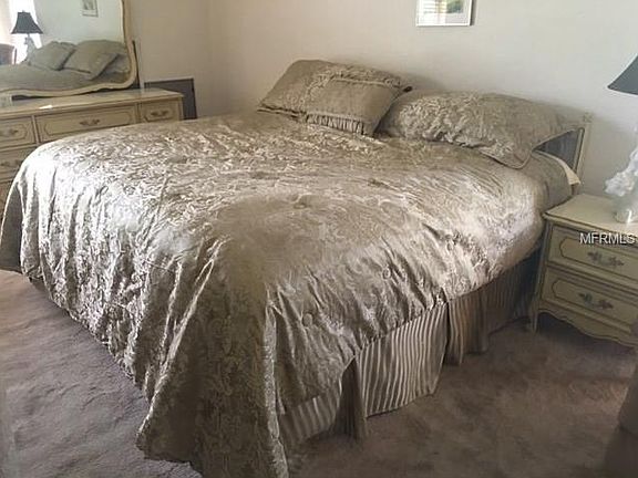 3rd image of 3765 Amesbury Ln #5610