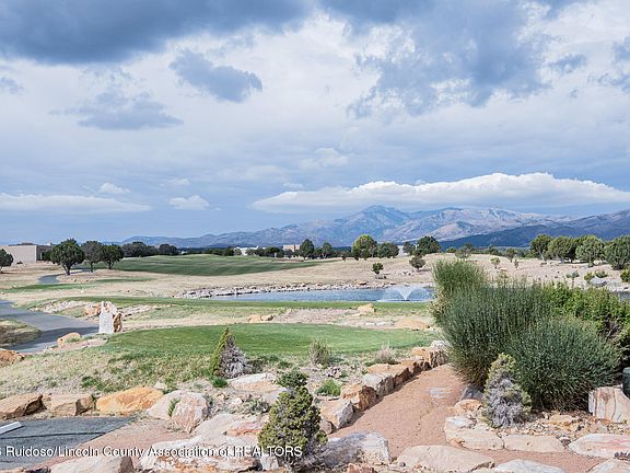 3rd image of 231 Pueblo Loop
