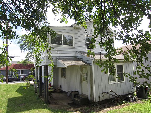5th image of 212 Eastern Ave
