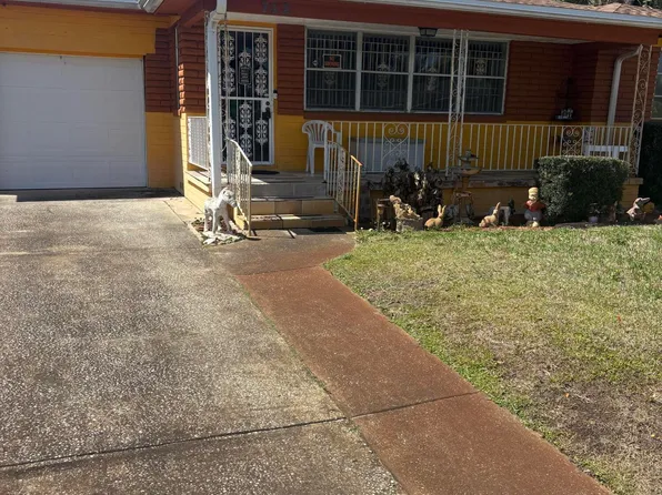 712 Westmoreland Rd, Daytona Beach, FL 32114