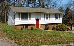 1st image of 6613 Hunters Glen Dr