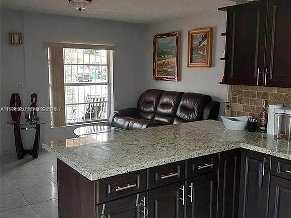 3rd image of 9360 SW 37th St