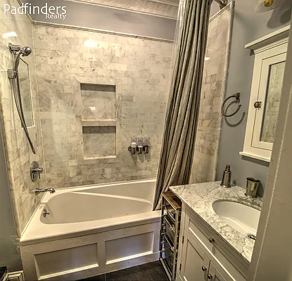 Sold by Padfinders Realty | media 11