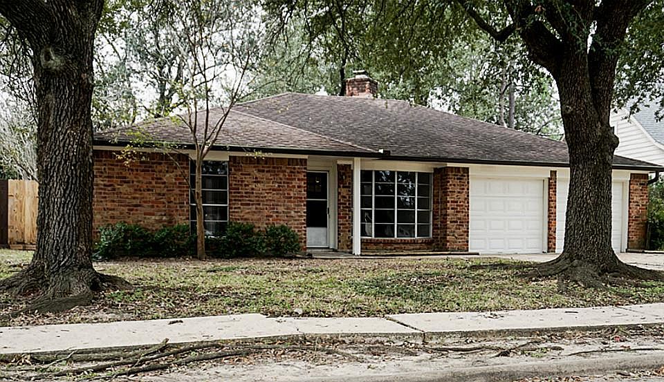 1st image of 11411 Brighton Ln
