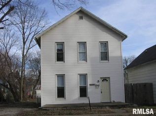 459 S Dudley St, Macomb, IL 61455