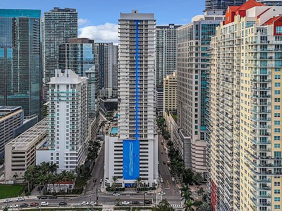 5th image of 1200 Brickell Bay Dr #Penthouse 4305