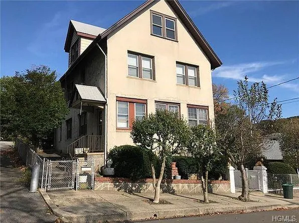 15 7th St, Pelham, NY 10803