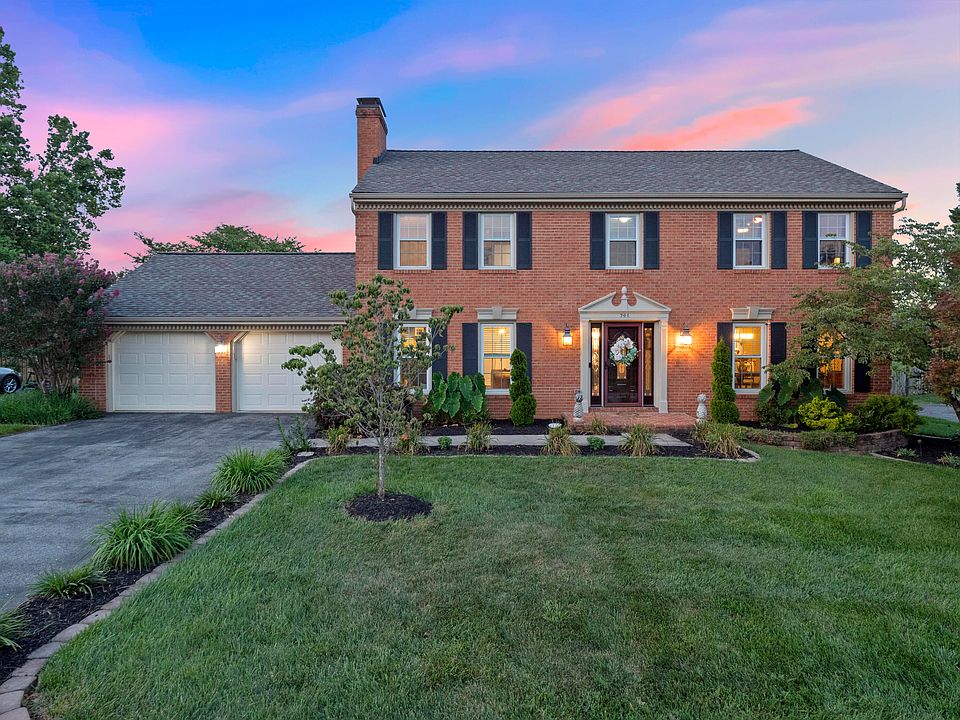 1st image of 701 Joan Cir