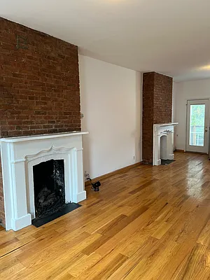 Sold by Pen Realty LLC | media 10