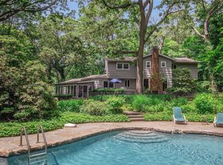 2046 Ridge Rd, Muttontown, NY 11791