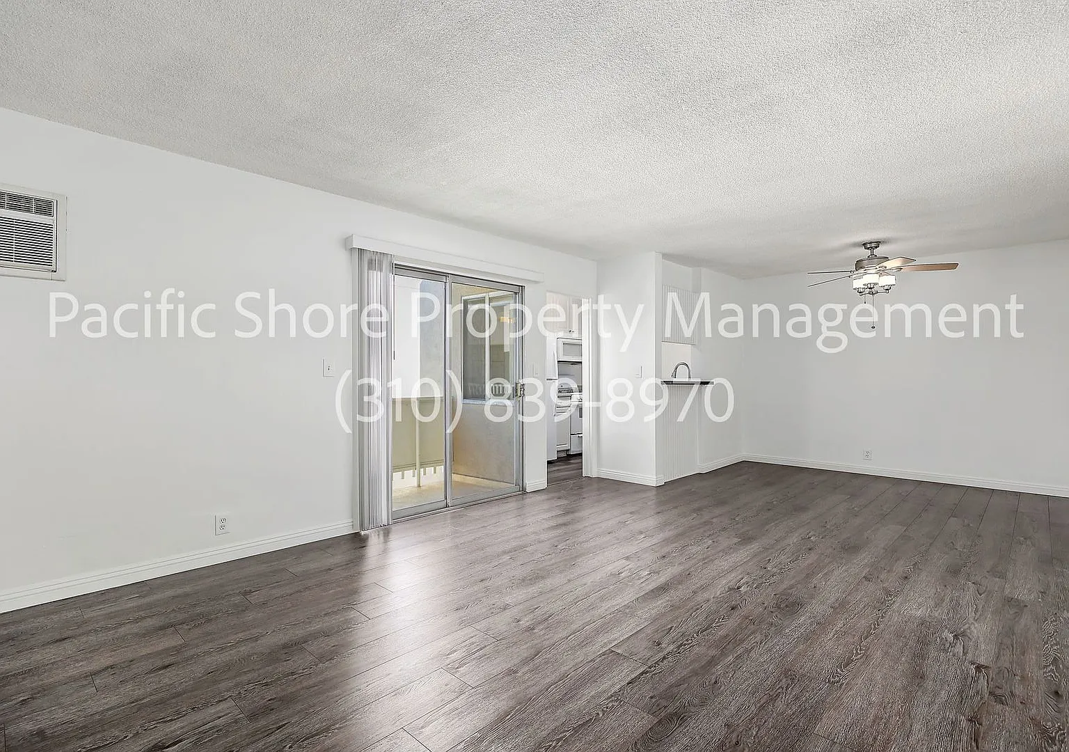 868 West Knoll Apartments — Photo 2
