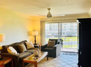 416 School Rd APT 204, Indian Harbour Beach, FL 32937