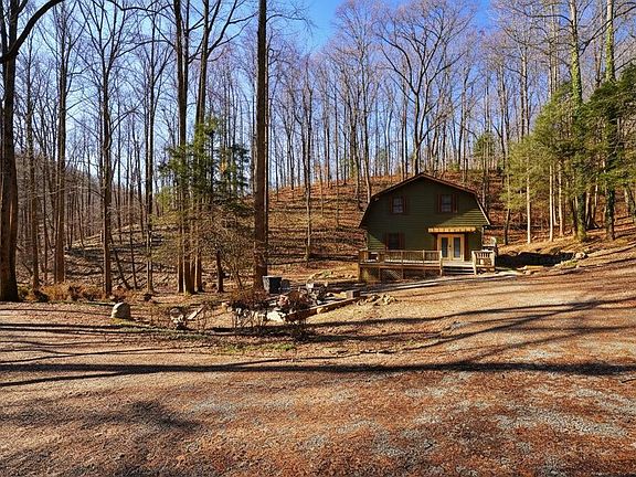 2nd image of 172 Sweetwater Rd