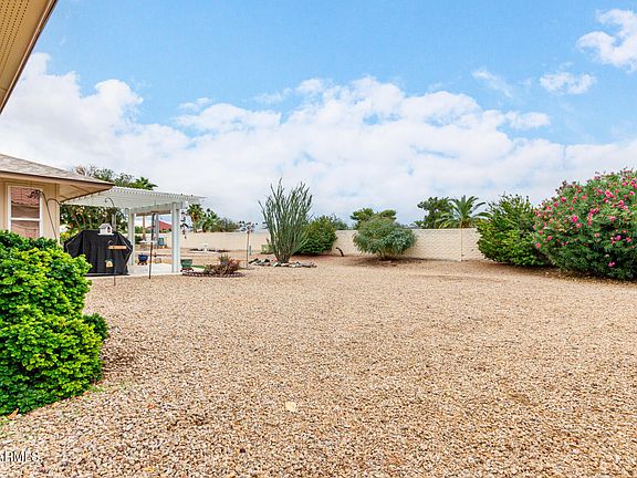 4th image of 17426 N 125TH Avenue