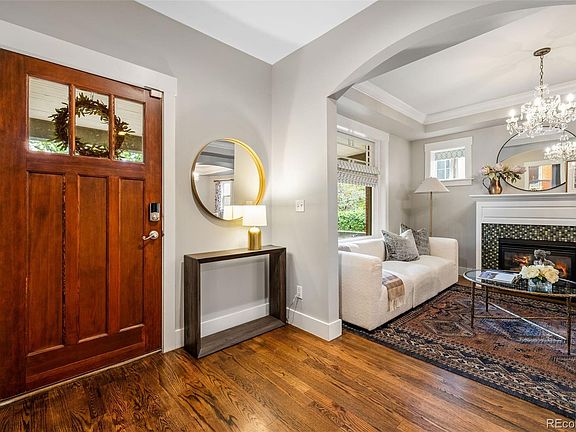 3rd image of 1031 Fillmore Street