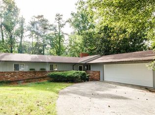 1104 Rio Vista Dr, Dalton, GA 30720