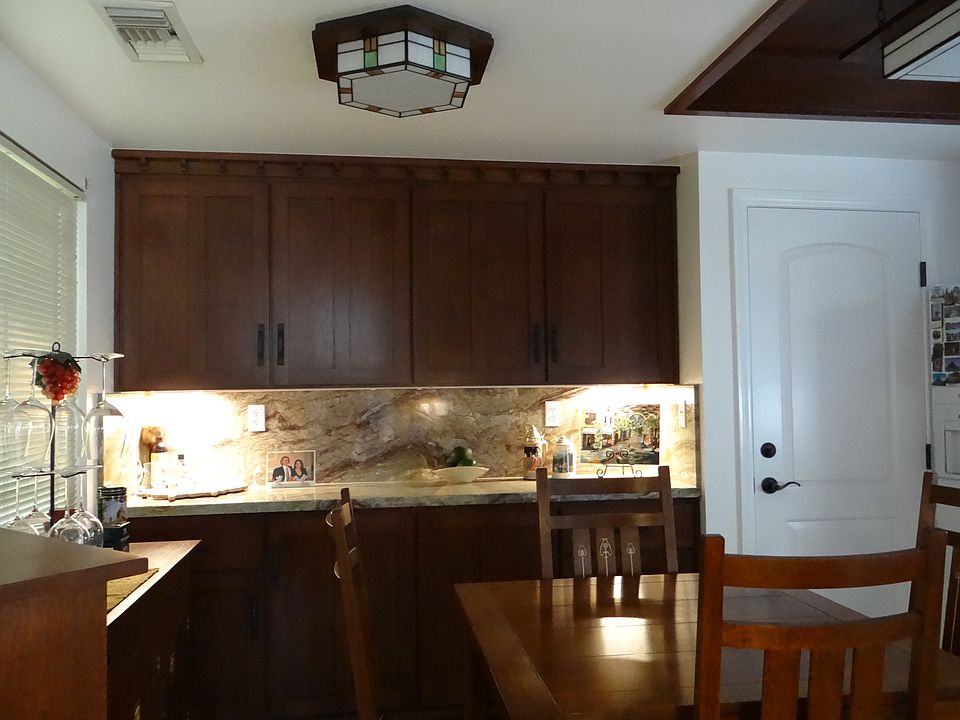 New Kitchen Cabinets