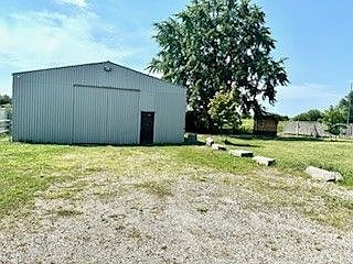 5th image of 13186 Airport Rd E