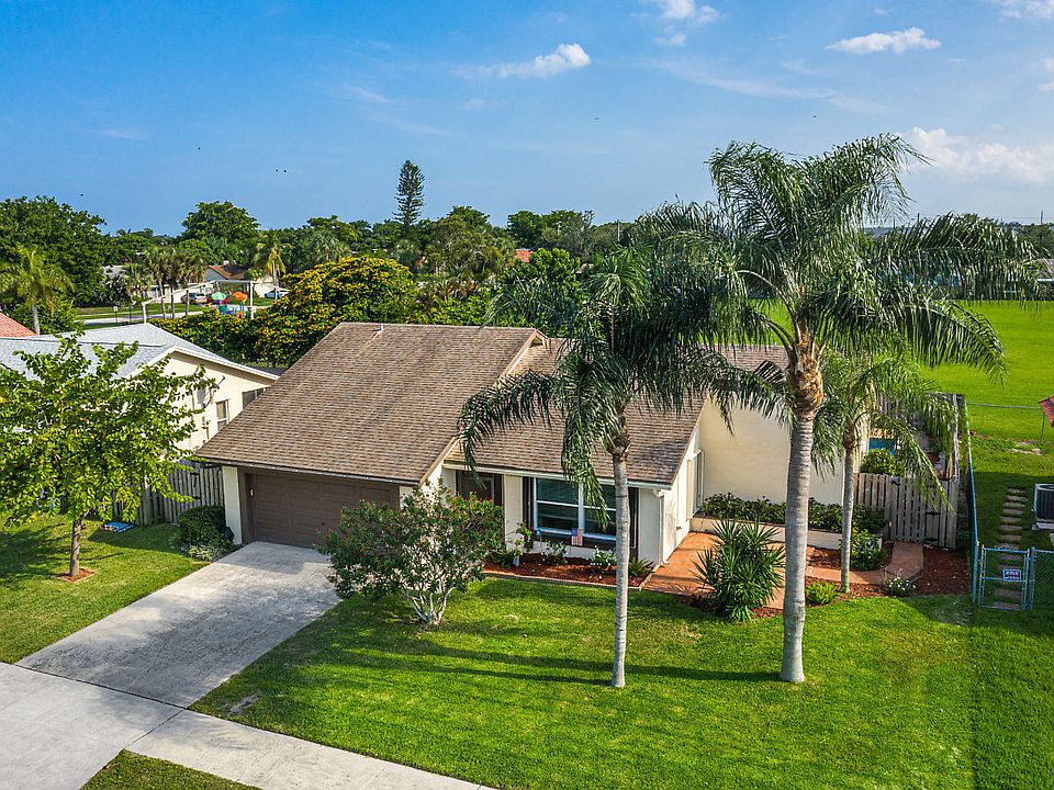 1st image of 2834 SW 14th Ct