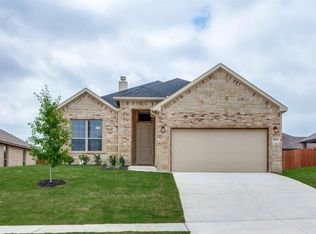 8304 Rockway St, White Settlement, TX 76108