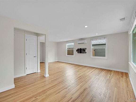 5th image of 1720 Trenton Street