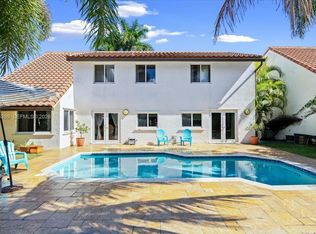 2560 Bass Way, Cooper City, FL 33026