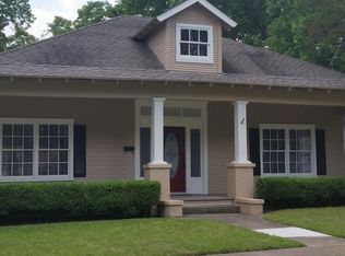 607 W College St, Terrell, TX 75160