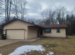 2327 Tamara Rd NE, Kalkaska, MI 49646