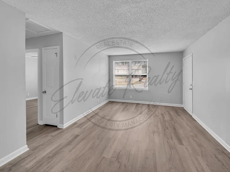 2526 Highland Trace Dr — Photo 7