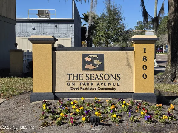 1800 Park Ave APT 357, Orange Park, FL 32073