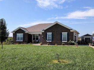 232 Graves Dr, Smithfield, KY 40068