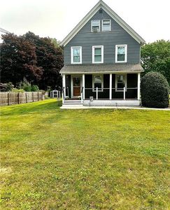 599 Vauxhall St Extension, Waterford, CT, 06385