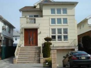 249 Coleridge St, Brooklyn, NY 11235