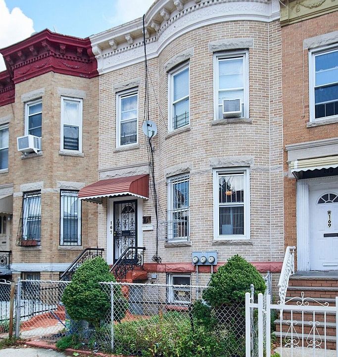 1st image of 167 E 31st St