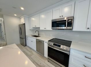 89240 Overseas Hwy APT 11, Tavernier, FL 33070