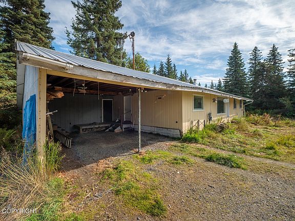 3rd image of 34045 N Fork Rd