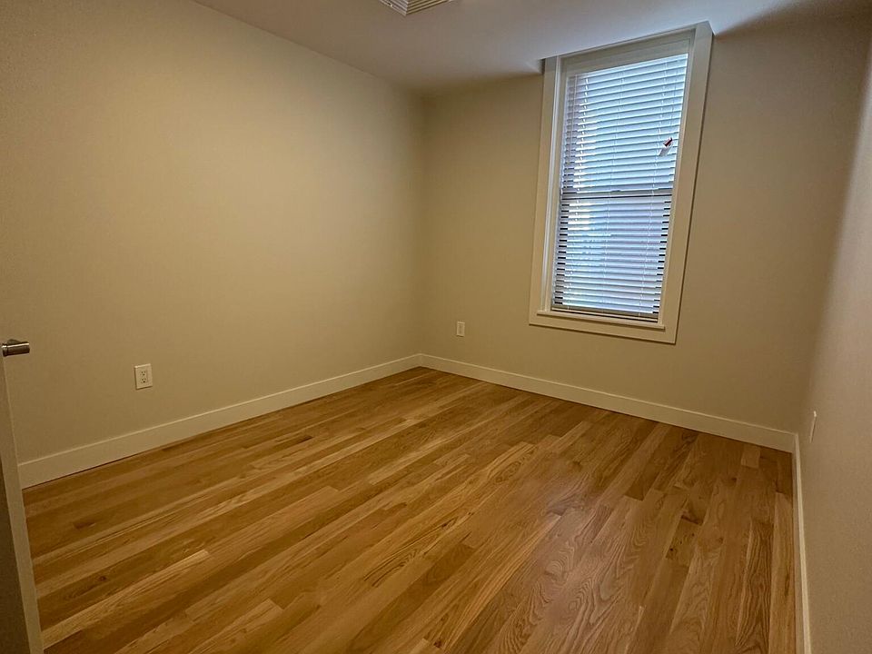 2nd image of 48 John F Kennedy St #5A