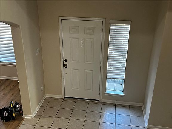 5th image of 10621 Sunflower Dr