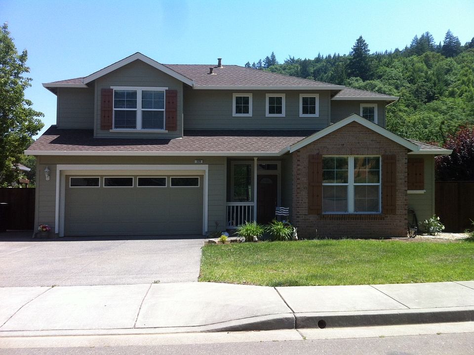 1st image of 329 Pepperwood Dr