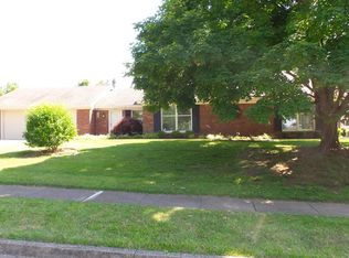 210 Blueridge Dr, Frankfort, KY 40601