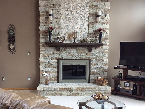 5th image of 38040 Huron Pointe Dr
