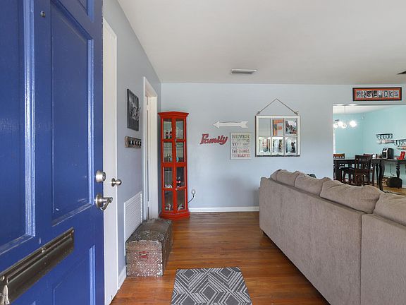 5th image of 1536 Townsend Blvd