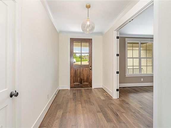 4th image of 7603 White Retreat Ct