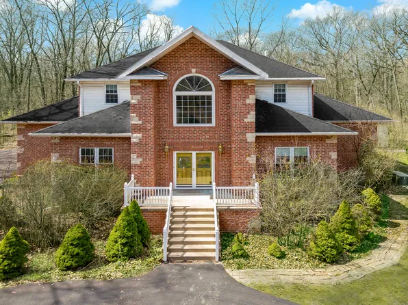 23250 Tieri Ln, Steger, IL 60475