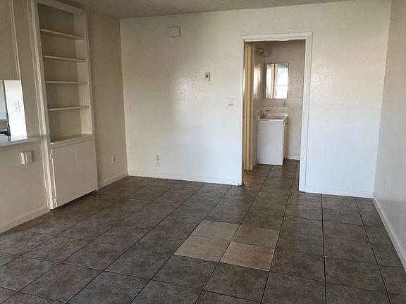 4th image of 3720 42nd St #2