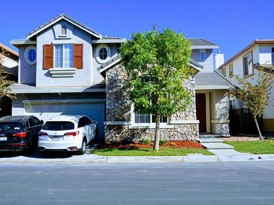 1st image of 5615 Bellevue Cir
